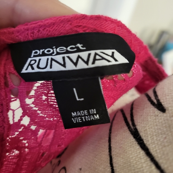 Top - Picture 5 of 5